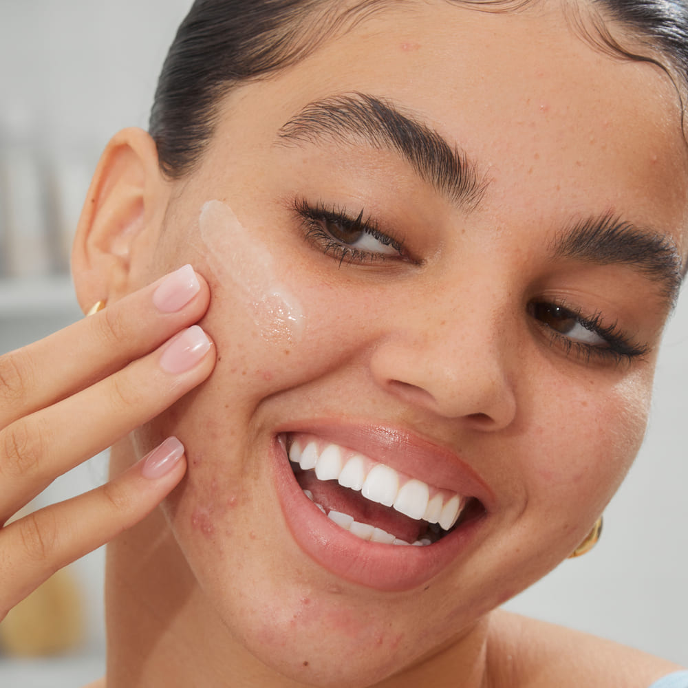 S&Eacute;RUM PARA EL TRATAMIENTO DEL ACN&Eacute; CON &Aacute;CIDO SALIC&Iacute;LICO (S&Eacute;RUM FACIAL)